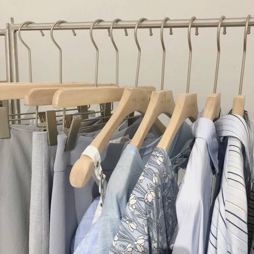 服装店衣架大衣刻字无痕
