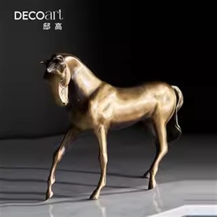 邸高写字楼公司办公室总经理办公桌背景展示柜宋氏美学摆件装饰品