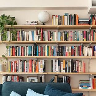 墙面书架隔板壁挂书柜卧室客厅沙发墙上创意书架多层置物架实木板