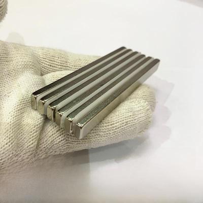 稀土永磁矩形强磁铁F100*10*5Mmn52钕铁硼矩形强磁铁100X10X5Mm