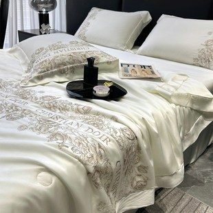 轻奢双面兰精天丝刺绣夏凉被四件套 夏季 空调被可机洗冰丝薄被芯