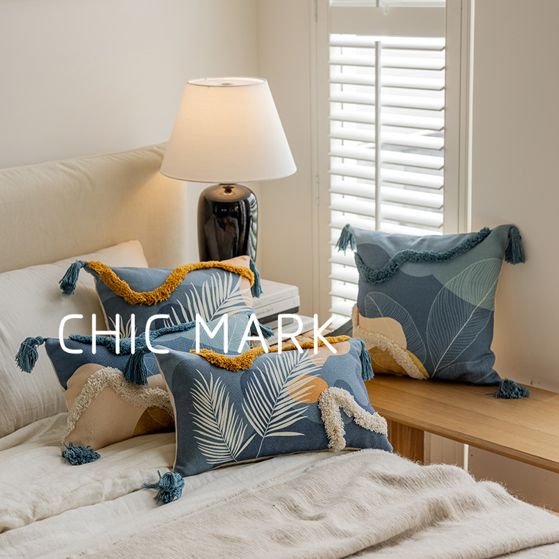 美式簇绒绣花抱枕套流苏沙发抱枕北欧ins靠枕民宿装饰靠背靠垫