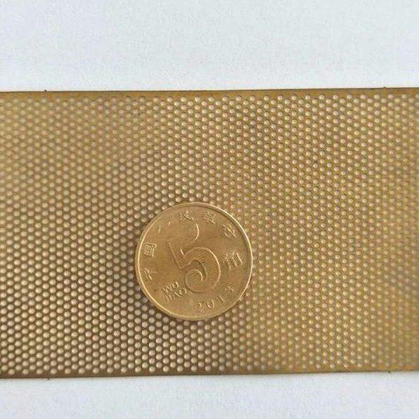 冲孔板黄铜紫铜微孔网铜板冲孔加工铜筛网过滤网片不锈钢咨询客服,基础建材,钢板网,淘宝优惠券,粉丝福利购,淘宝优惠卷