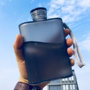 口袋水杯便携磨砂纸张水瓶扁平杯子男女旅行便携随手杯a5酒壶水杯