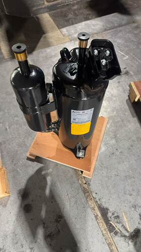 三菱3匹压缩机LH42VBDC LH45YBAC LH48VBGC LNB53FCMC LNB65FAEMC