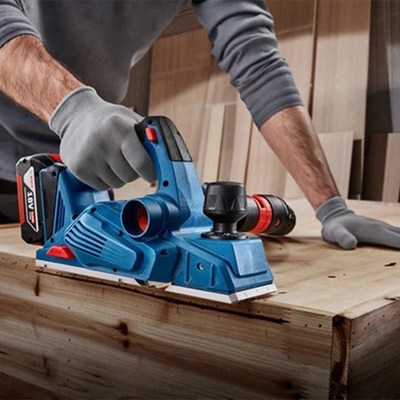 BOSCH博世充电木工电刨GHO185-LI家用电动手提刨手推刨木材平刨