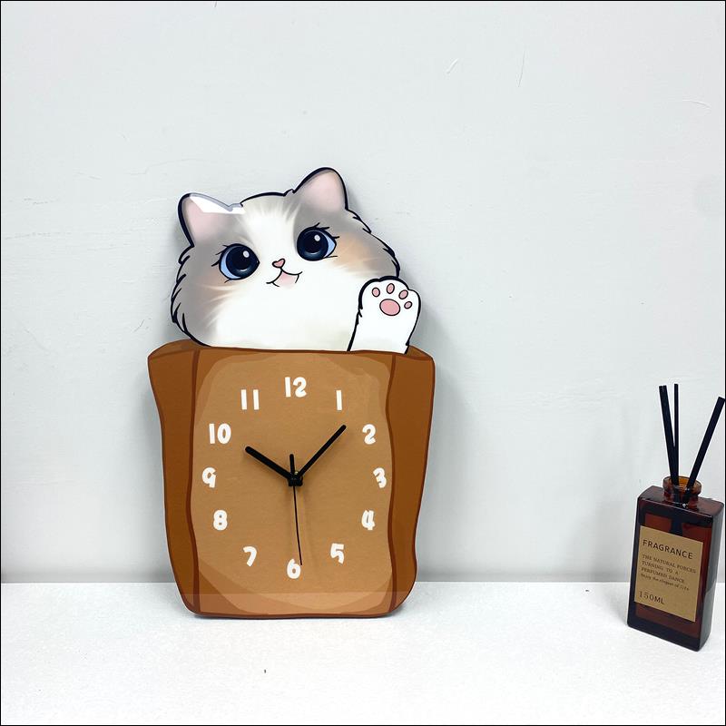 猫咪卡通时钟网红新款现代简约客厅卧室挂墙挂钟静音个性轻奢钟表