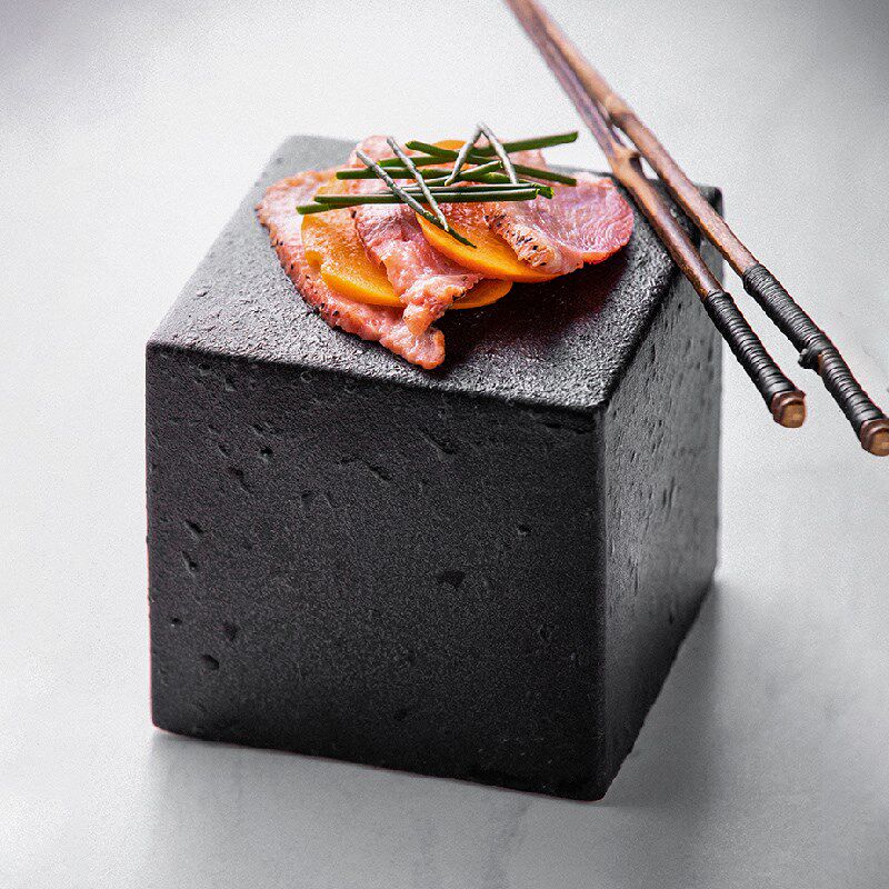 朵颐-素墨山立体方盘摆盘小菜碟陶瓷异形陶瓷小吃碟简约餐具