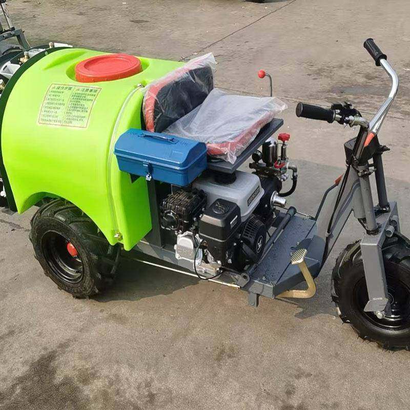 三轮车后置风送喷雾器梨树葡萄树风送式打药机果园乘坐式打药机