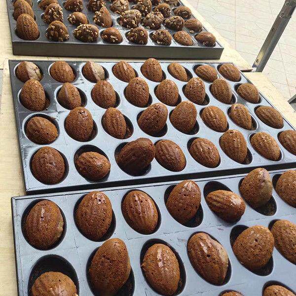 麦能烘焙模具商用32连木瓜橄榄不粘红枣豆糕蛋糕烤盘4060不粘烤盘