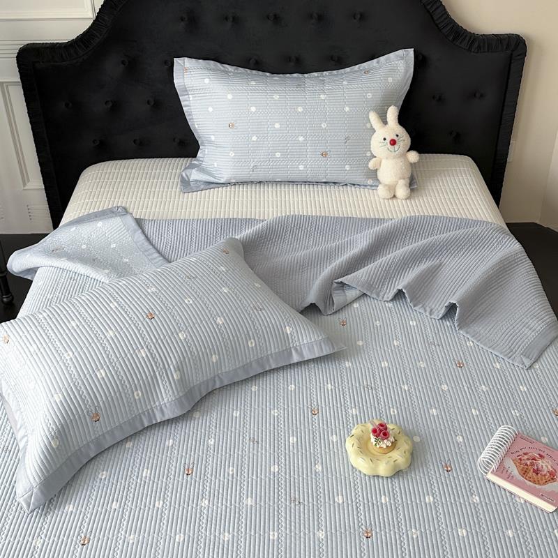 有态度夏季凉感双面莫代尔天丝床盖三件套夹棉绗缝榻榻米床单定制