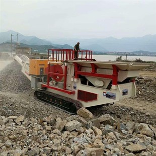 制砂破碎機(jī)建筑垃圾設(shè)備全套鵝卵石反擊式 大型履帶式 移動(dòng)破碎站