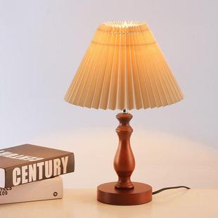 饰灯具温馨遥控酒店灯 台灯卧室床头房间百褶草裙实木装 美式 新中式