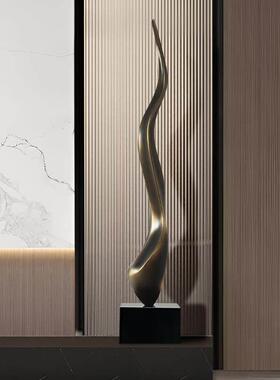现代简约抽象雕塑客厅玄关落地瘦高款壁龛细长型艺术摆件工艺品