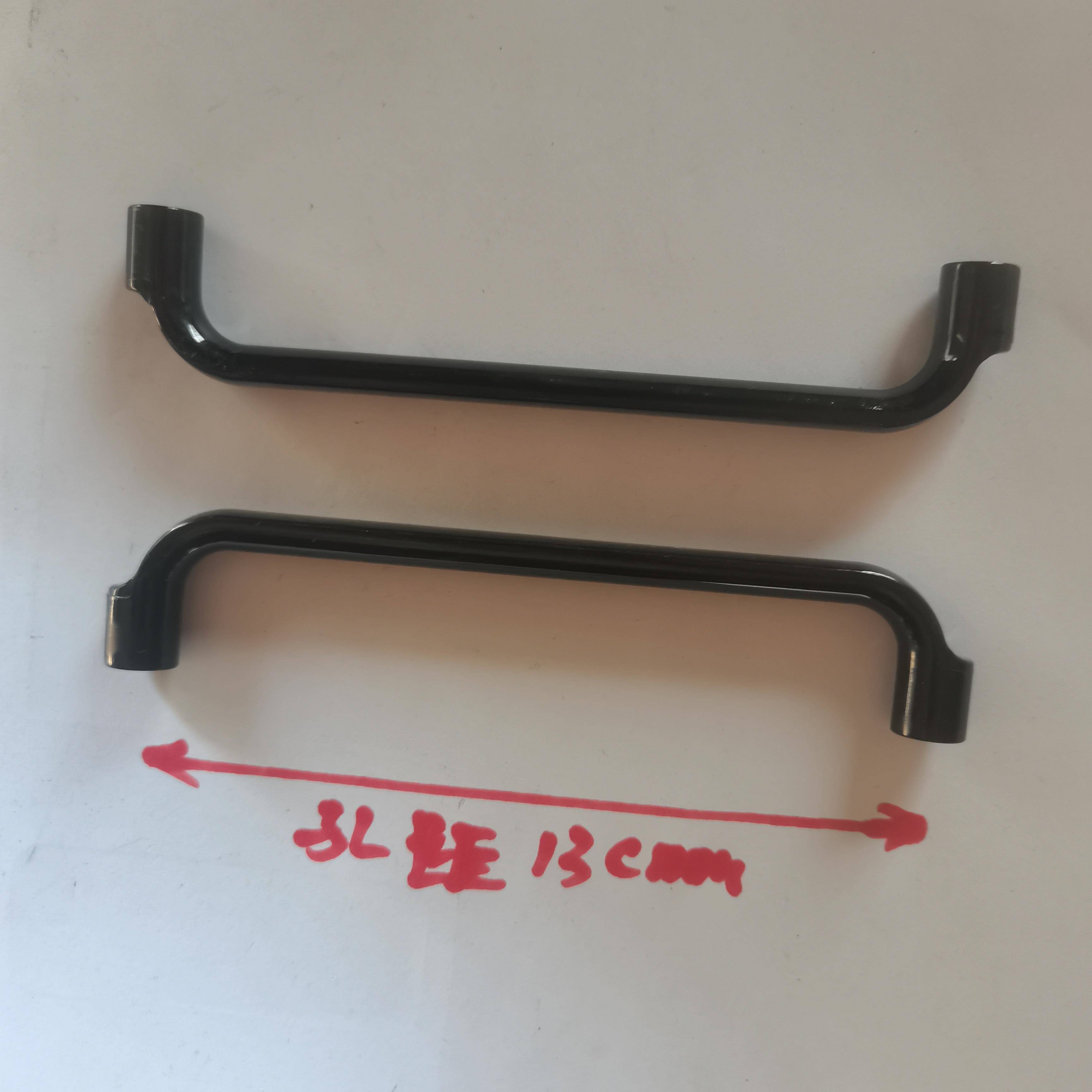 机车电动车非铝合金拉手无螺纹U型外送箱工业把手黑孔距13厘米