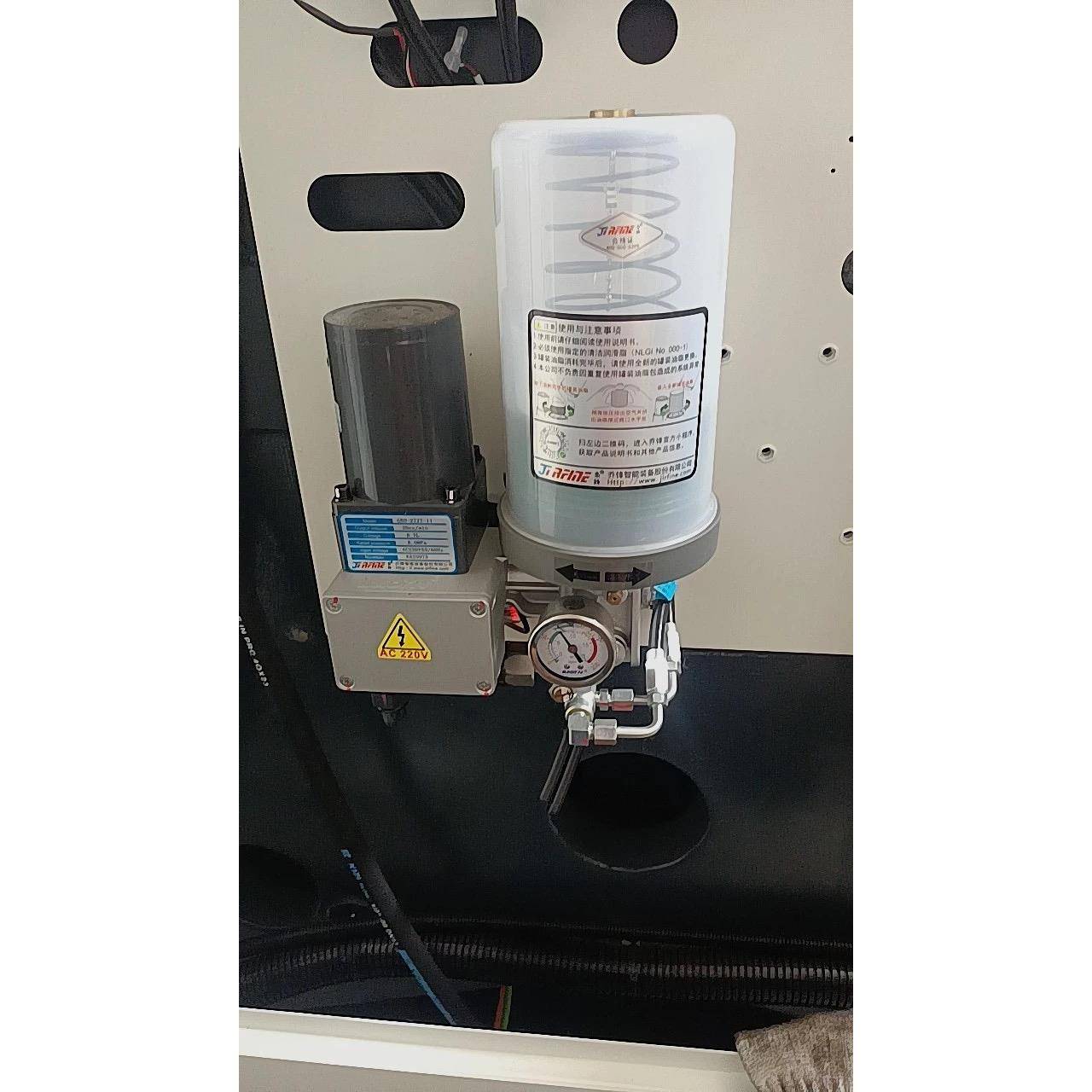 乔锋机床绿色ALA-07-00带十字密封盖罐装油脂油包