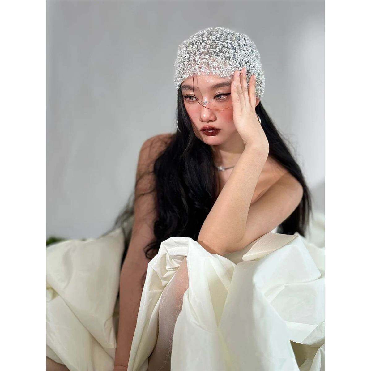 新款高级感订珠帽子头纱样片森系订婚头饰造型婚纱摄影道写真道具