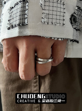 双环戒指男潮2h024年新款潮素圈简约小众高级感钛钢不掉色情侣对