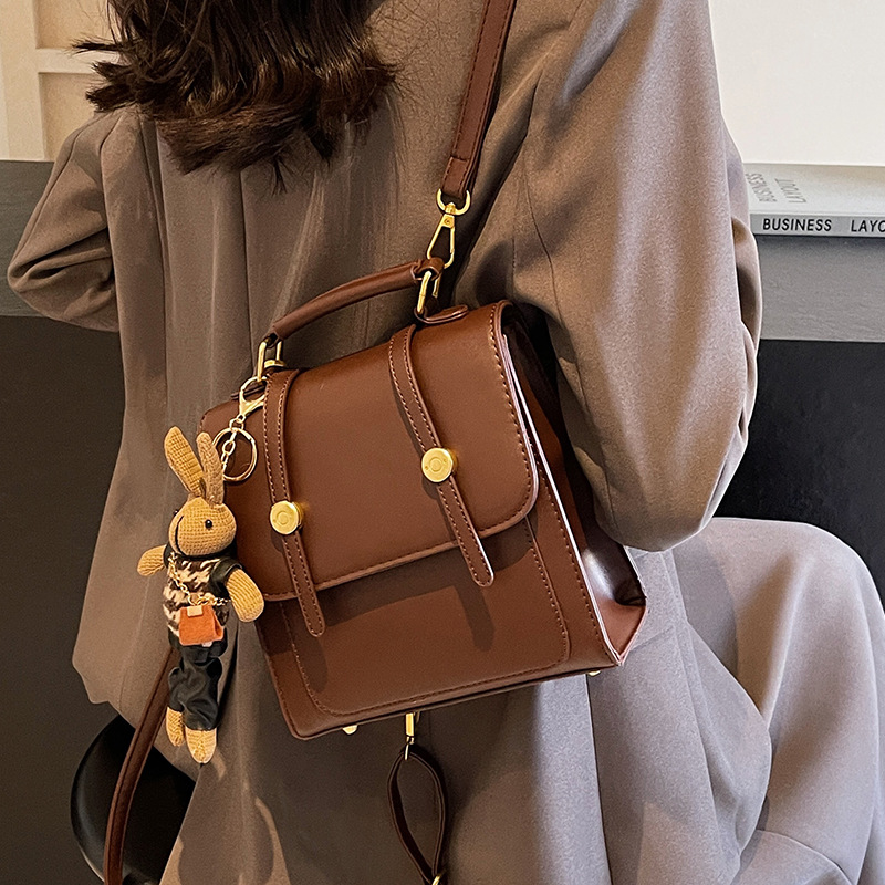 新款女双肩包小众背包包包2024学院潮学生时尚多用手提设计风书包