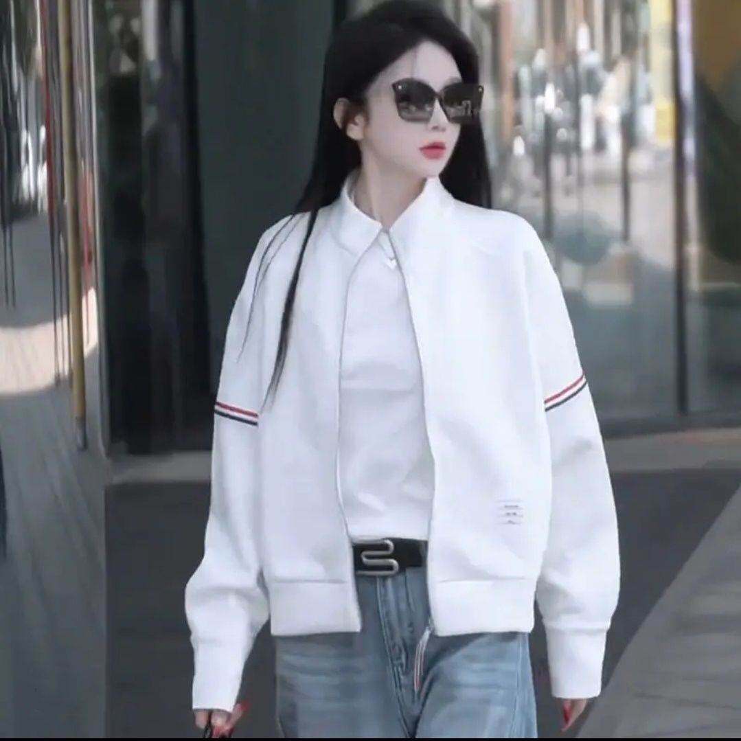欧货双杠条棒球服短外套女2026春秋新款洋气宽松网红炸街百搭上衣
