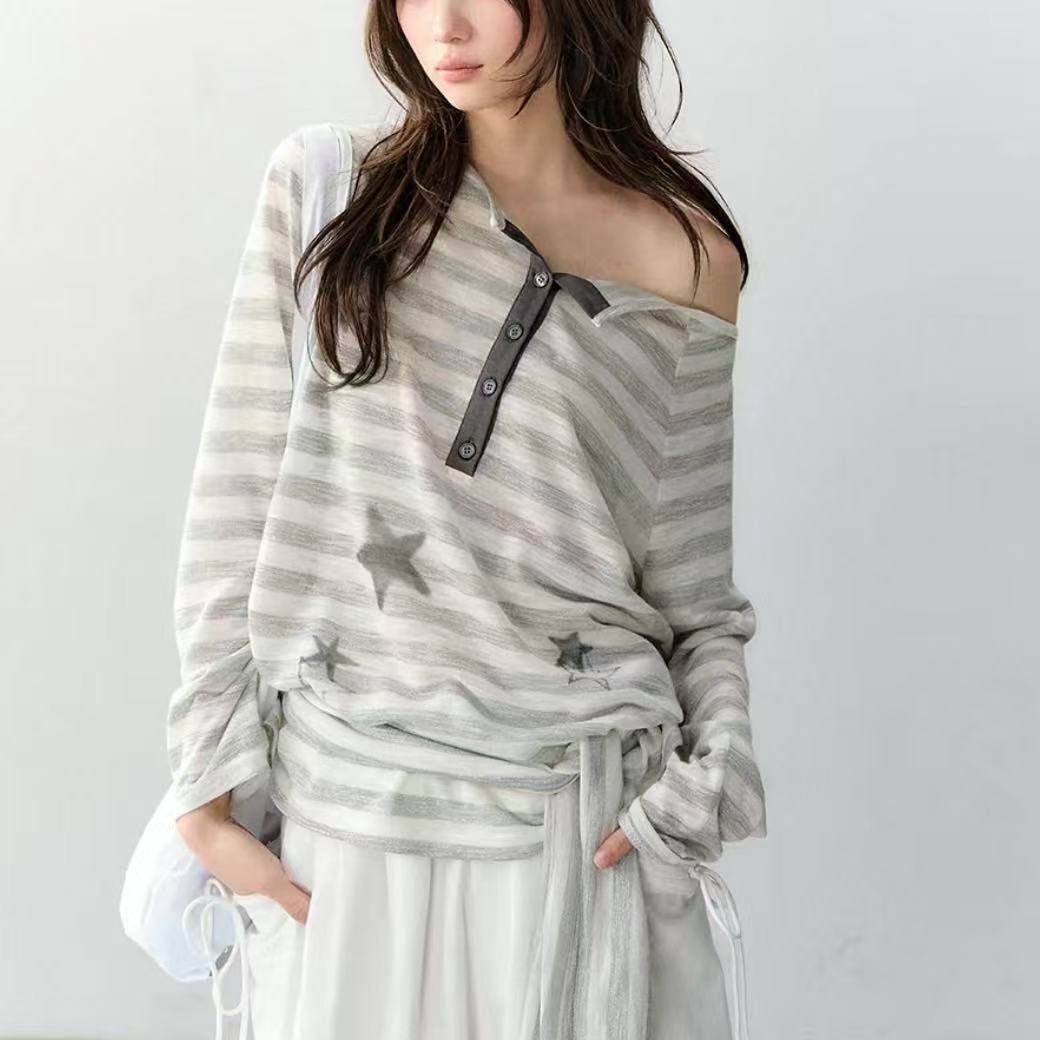 韩系美式星星仿慵懒感星星印花条纹翻领露肩微透宽松恤罩衫女