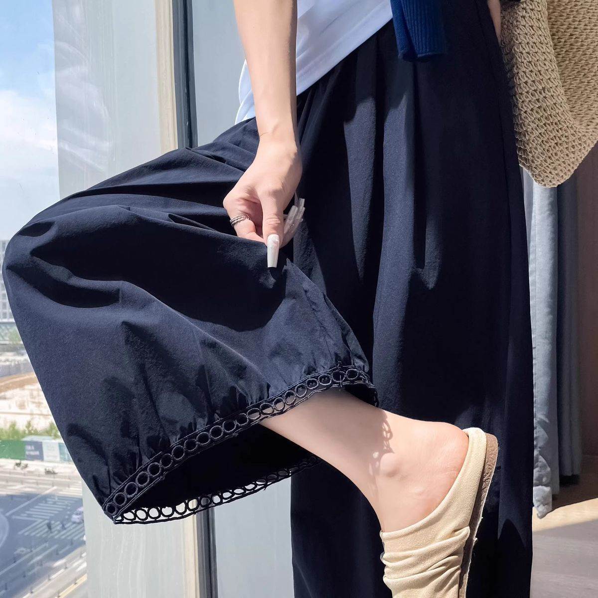 白色冰丝镂空花边灯笼裤子女夏季新款宽松显瘦百搭休闲九分气球裤