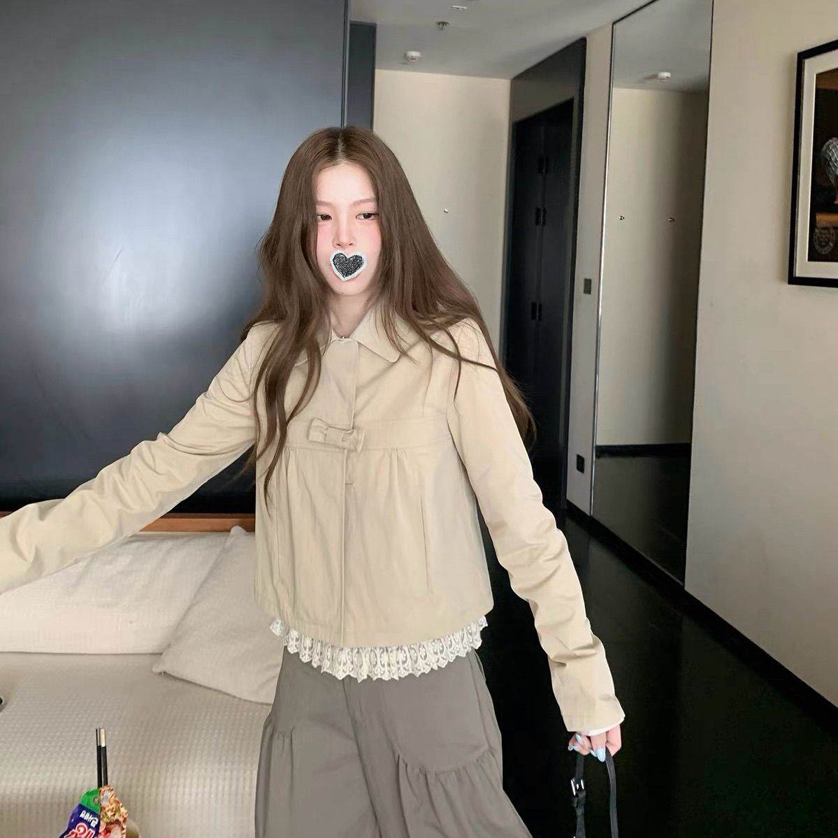 韩系减龄少女甜美秋季上新短款外套休闲小个子通勤百搭上衣小众款