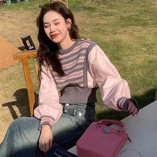 早春气质百搭条纹拼接长袖毛衣女装小众设计感拼接针织衫上衣