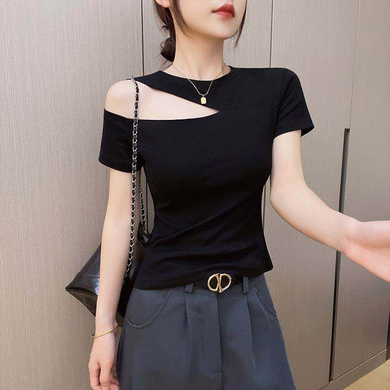白色镂空露肩挂脖短袖恤女2026夏季新款棉设计感半袖修身上衣