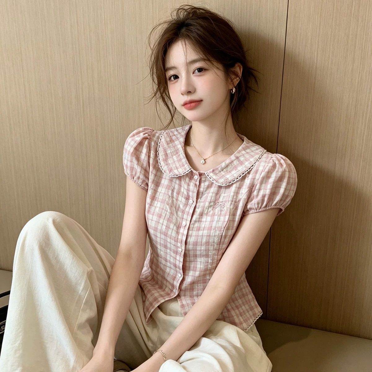 撞色格纹蕾丝拼接娃娃领短袖衬衫女夏季甜美减龄蝴蝶结泡泡袖上衣