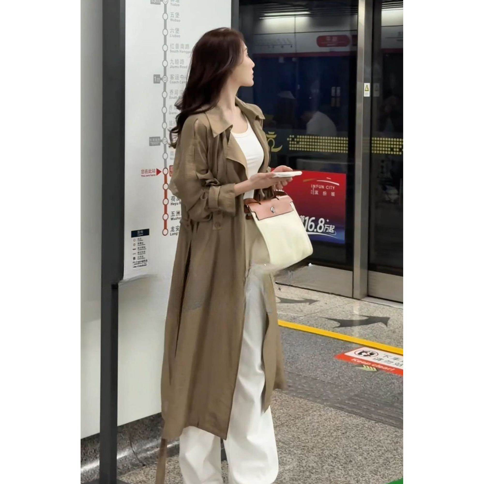 高贵外穿防晒风衣女装2026夏季轻薄中长款双排扣时尚空调罩衫外套