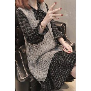 时尚套装女马甲两件套宽松大码洋气春秋显瘦针织衫毛衣背心连衣裙