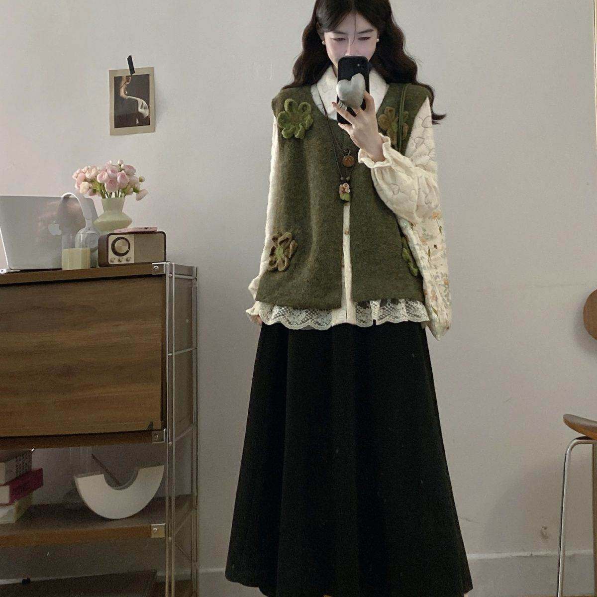 2026大码女装胖新款秋冬百搭毛衣背心马甲蕾丝花边衬衣半身裙