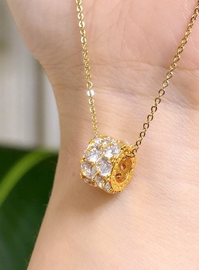 18K金吊坠 镶嵌工艺小蛮腰配饰 80090