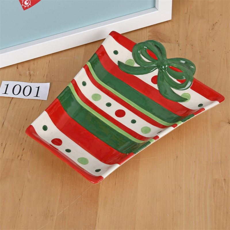 圣诞节居家装饰品橱窗展示陶瓷天使摆设圣诞老人雪人烛台造型摆件