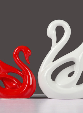 创意情侣天鹅结婚礼物家居客厅电视柜酒柜装饰品摆设装饰柜小摆件