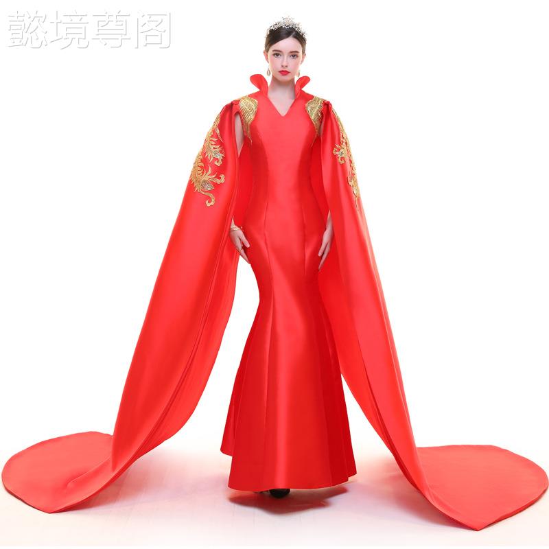 2025新款凤冠帔中式婚服汉红色服战国改霞良拖尾新春夏演出走款秀