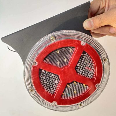 圆型刹车灯大货车叉号爆闪灯防追尾灯工程车x号灯箱货24v倒车后灯