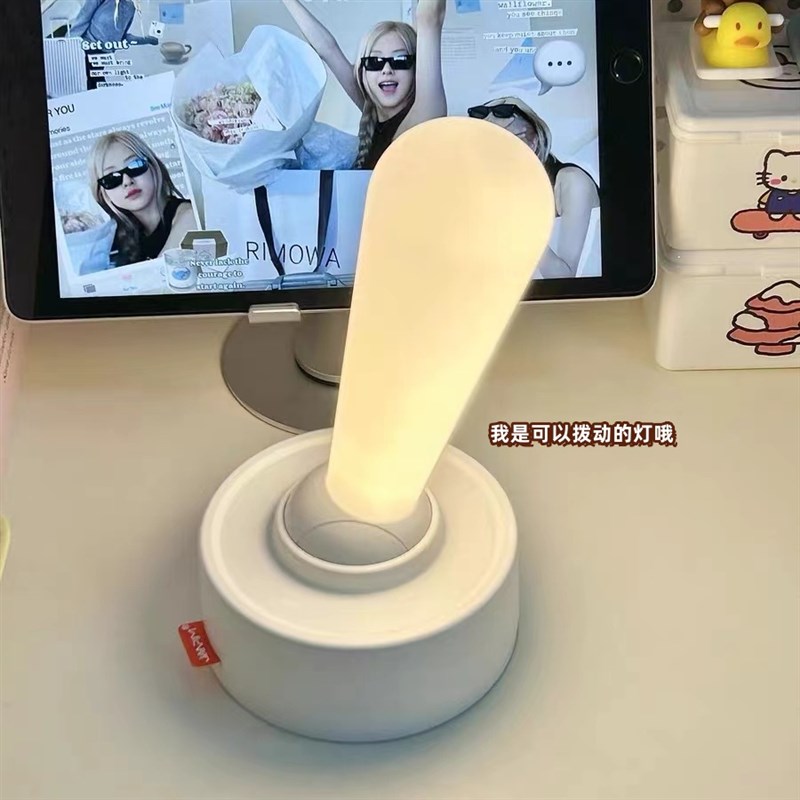拨动摇杆开关小夜灯科技感家居床头氛围灯创意USB充电硅胶灯礼品