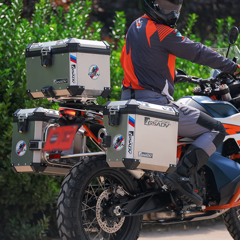 GD适用9D/R三箱边尾箱护杠保险杆保护件改装件原厂