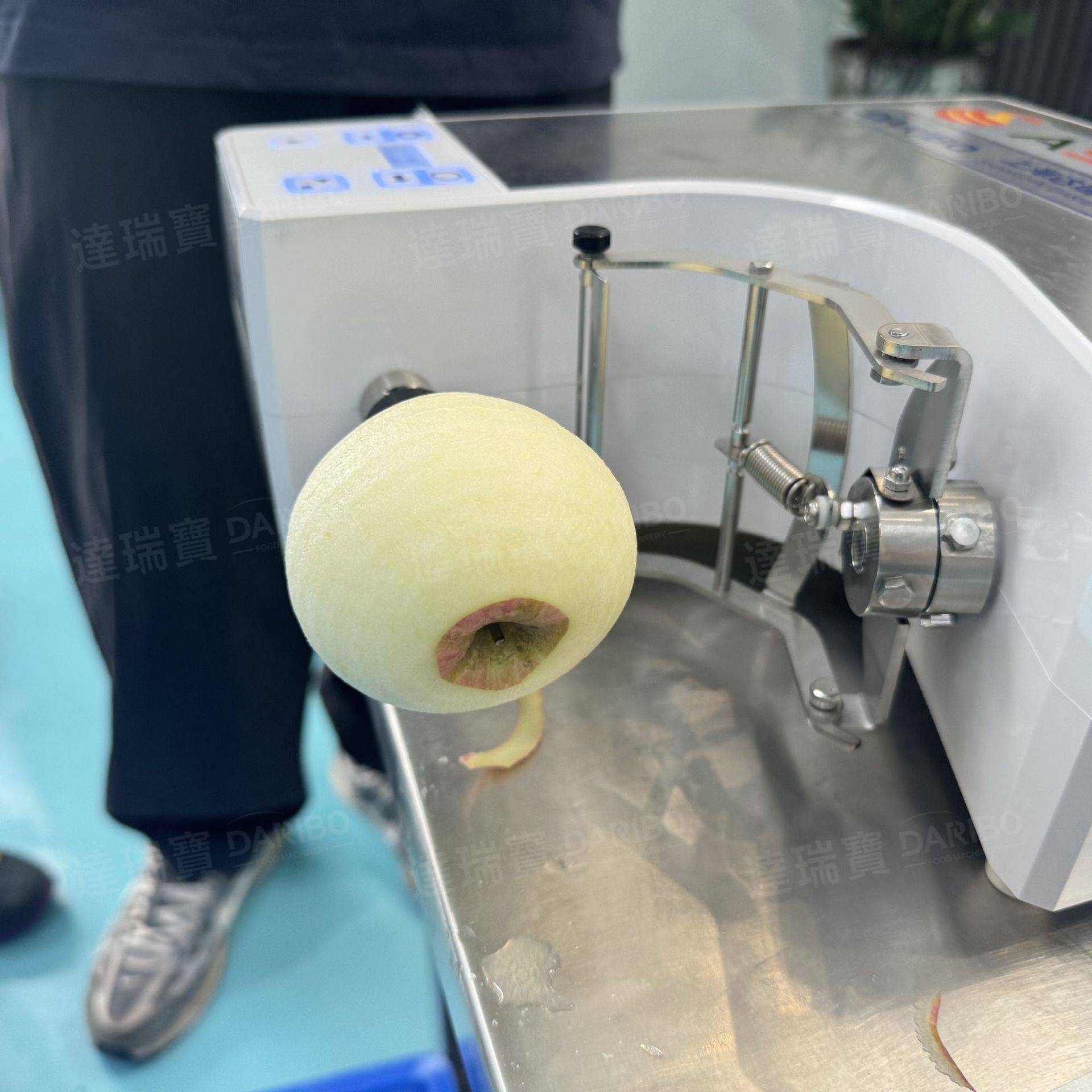 W水果削皮机削皮机食品设备电动水果削皮机全自动苹果削皮机