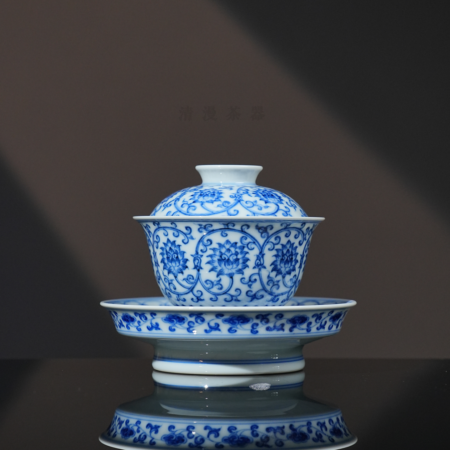 望月怀古缠枝莲双钩莲三才盖碗