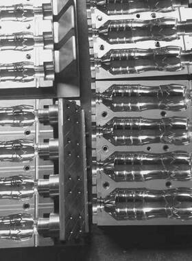 厂家20L水桶5L食用油瓶2L把手瓶玻璃水化妆品pet吹塑模具定制