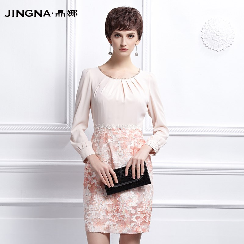 晶娜女装夏装新款粉色蕾丝拼接修身中腰九分袖连衣裙中裙职业女裙