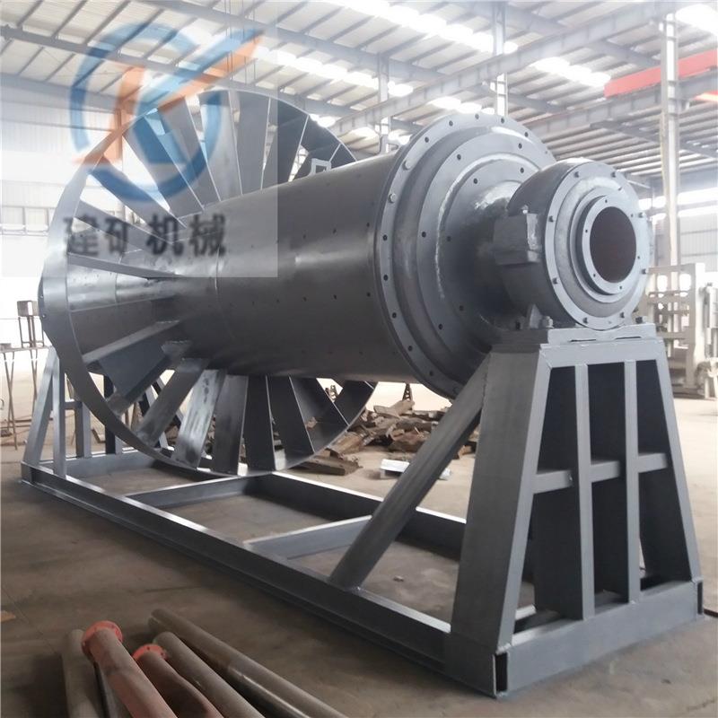 现货小型双滚子轴承球磨机皮带传动球磨机厂价直销