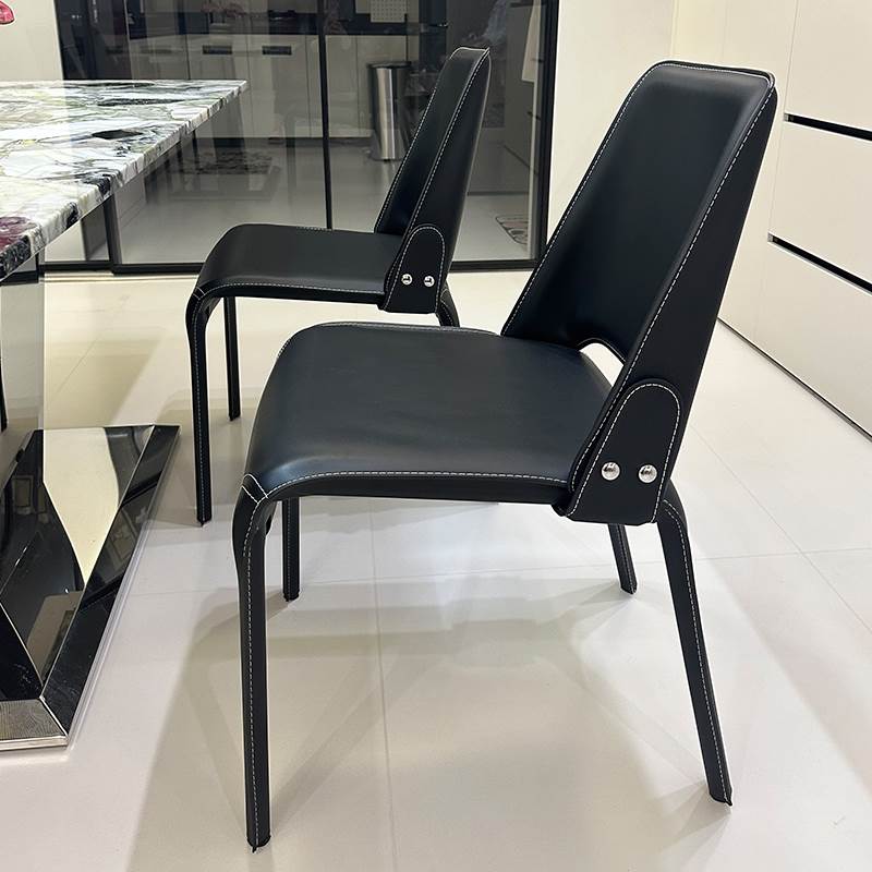 设计师款马鞍椅意式极简餐椅家用靠背凳子高档餐厅酒店皮艺椅子