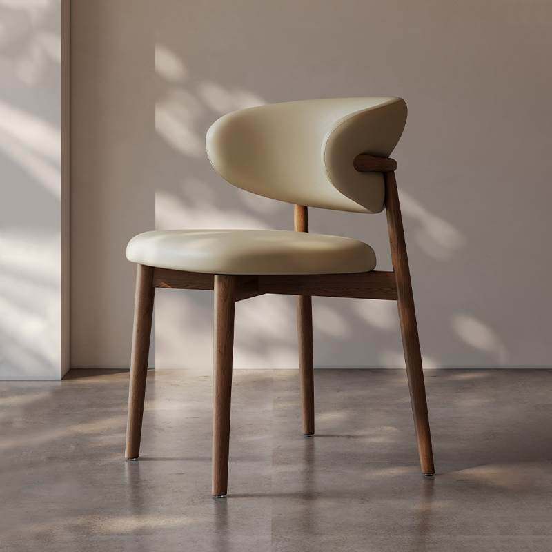 实木餐椅家用现代简约高级感北欧中古风小户型餐桌椅2025新款椅子