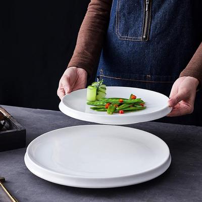 饭店纯白色反边8寸12寸圆盘商用餐盘家常菜专用陶瓷凹盘家用盘子