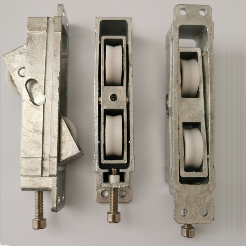 老款铝合金推拉门滑轮V型轮压铸地滚轮静音厨房玻璃移门下轨道轮