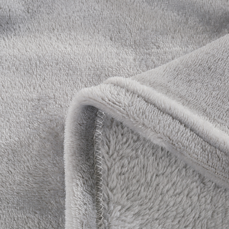 冬季薄款素色法兰绒毛毯珊瑚绒毯子单双人绒床单学生宿舍毯1.8床